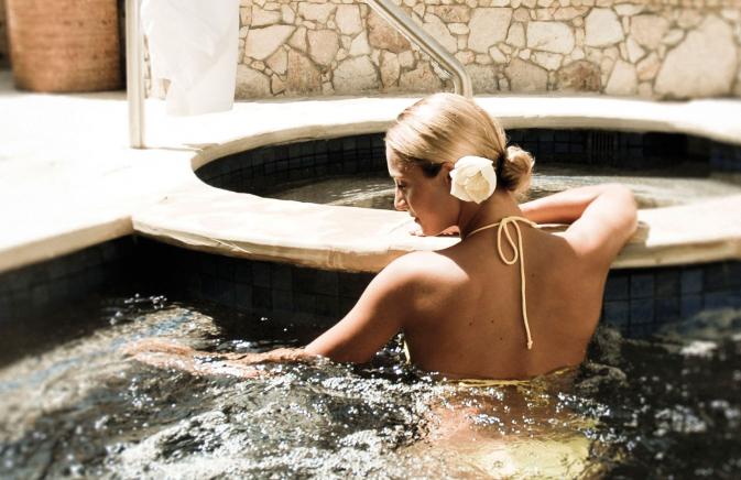 hot tub spa at hacienda beach club residences